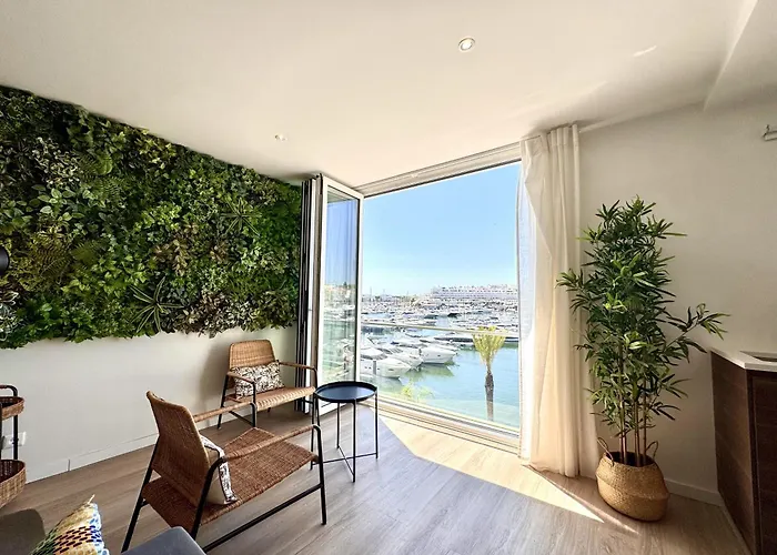 아파트 Marina View 4 By Homing *