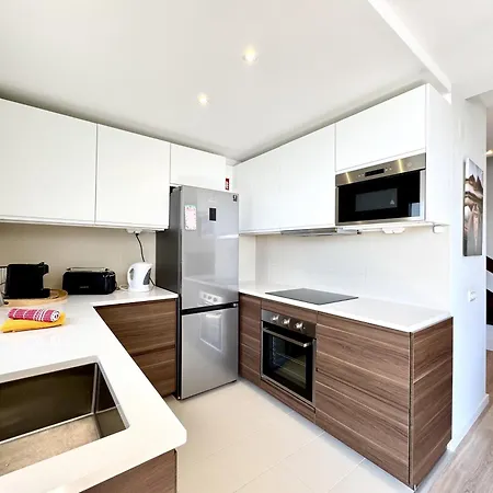 Marina View 4 By Homing